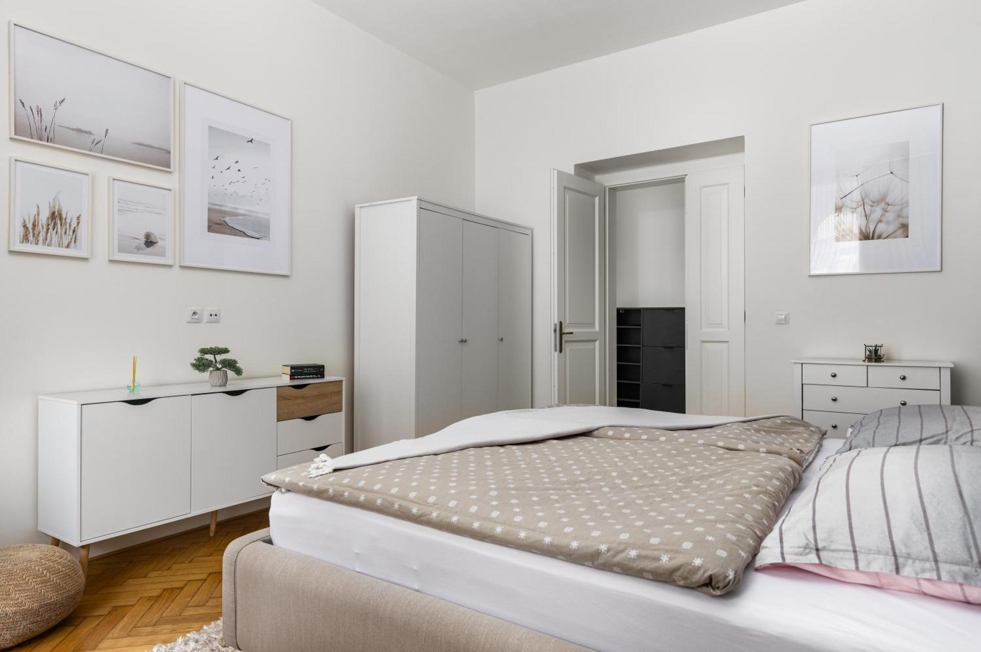 Stay2Gether City Buzz Apt - O2 Arena - Sleeps 6 Praha Exteriér fotografie